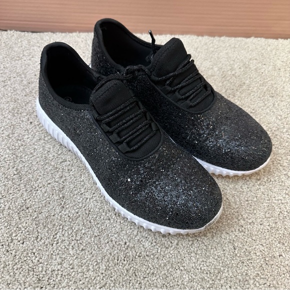 Weissman Black Sparkle Girls and Women's Dance Athletic Sneakers Size 8 Like New - Picture 1 of 10